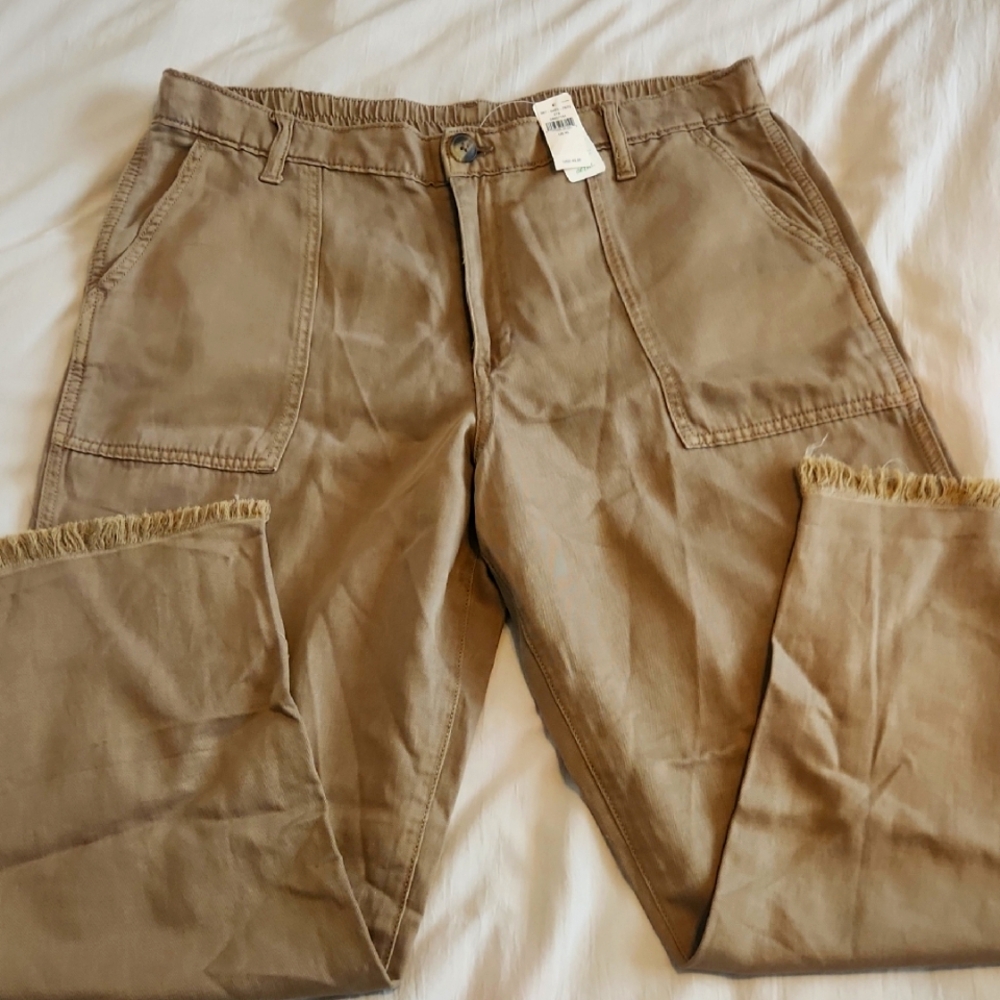 NWT- Aerie Pants